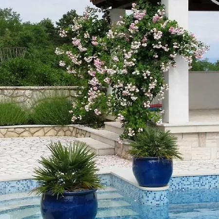 Piccolo Paradiso Villa *